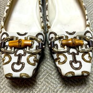 Gucci flats